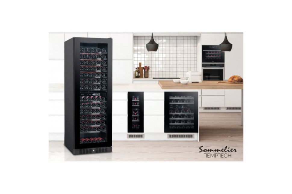 Винный шкаф Temptech SOMX30DRB