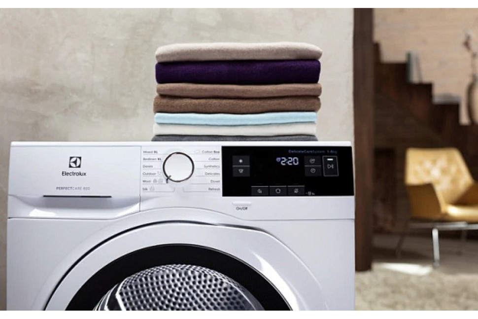 Сушильная машина Electrolux EW8HR359S