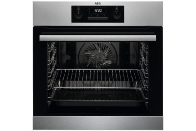 Духовой шкаф Aeg BEB331010M