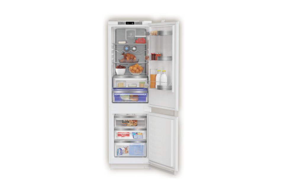 Холодильник встраиваемый Grundig GKIN25720