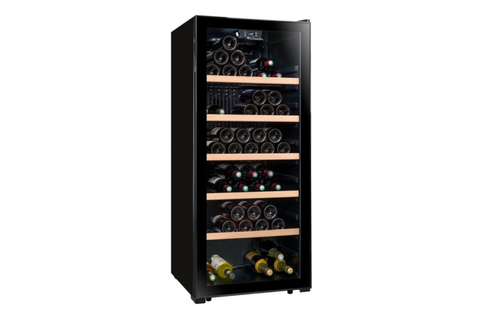 Монотемпературный шкаф La Sommeliere SLS117BLACK