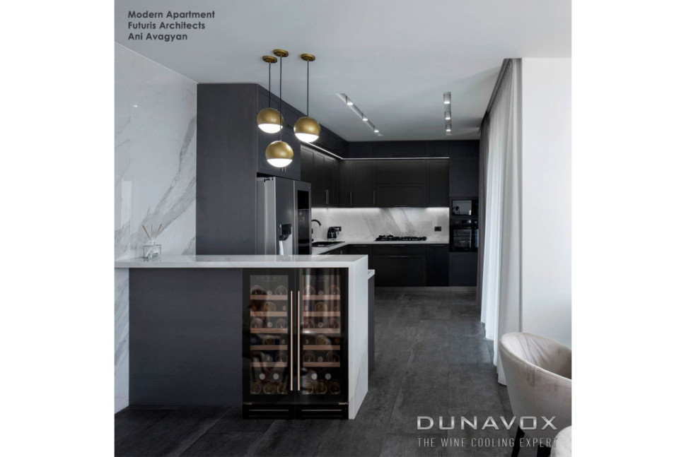 Винный шкаф Dunavox DAUF-19.58B