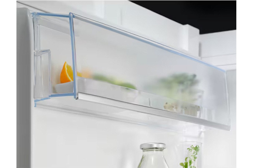 Холодильник Electrolux LRS2DE39W