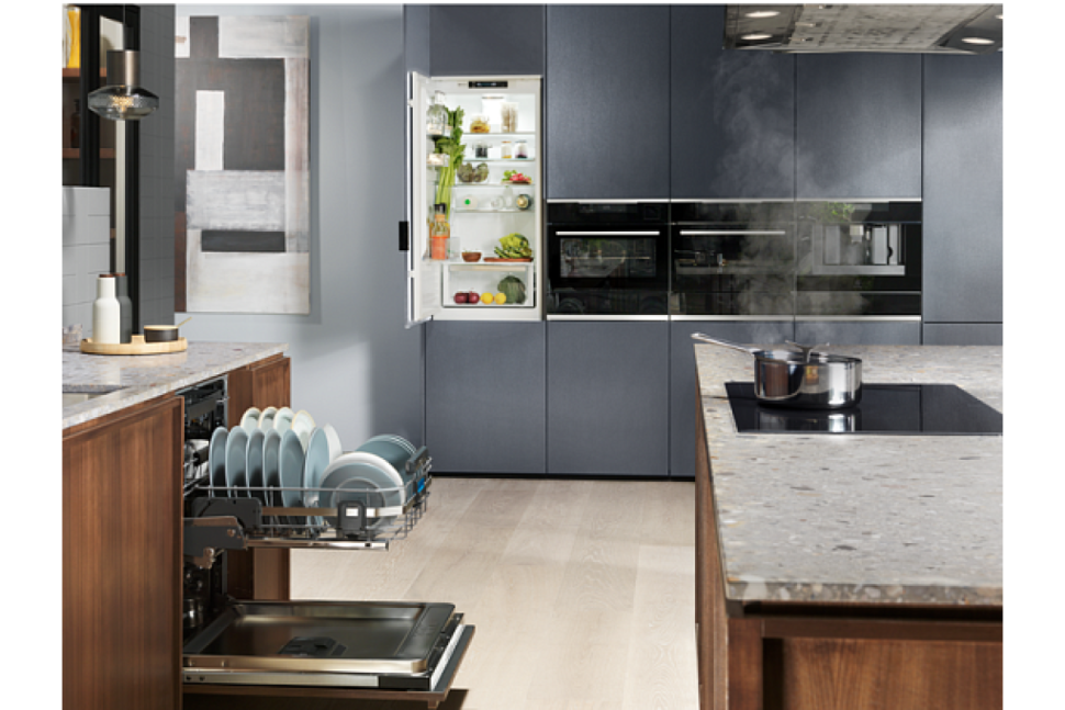 Встраиваемая посудомоечная машина Electrolux EEC987300W