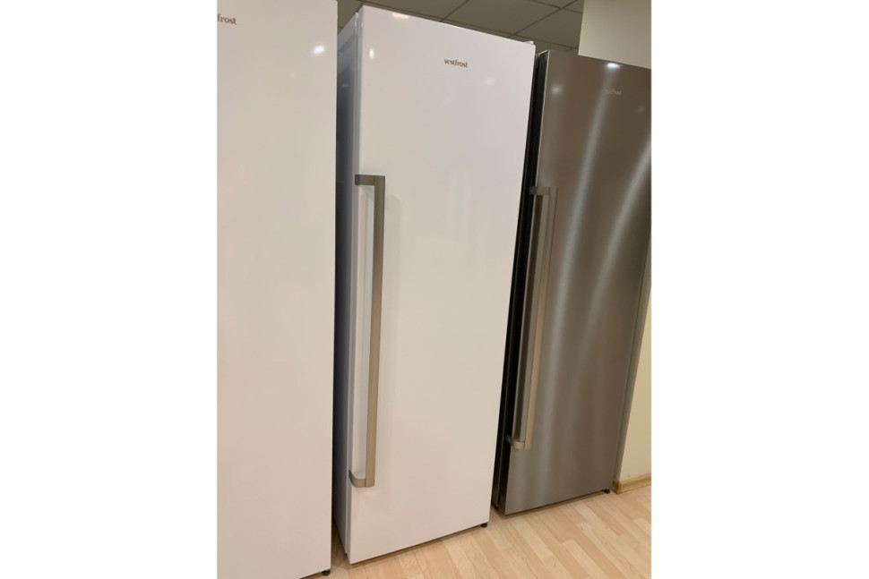 Холодильник Vestfrost VF 395 F SBW (NoFrost)